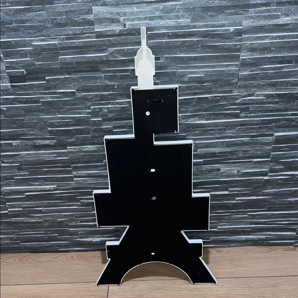 White Eiffel Tower Photo Frame - Picture 3 of 8